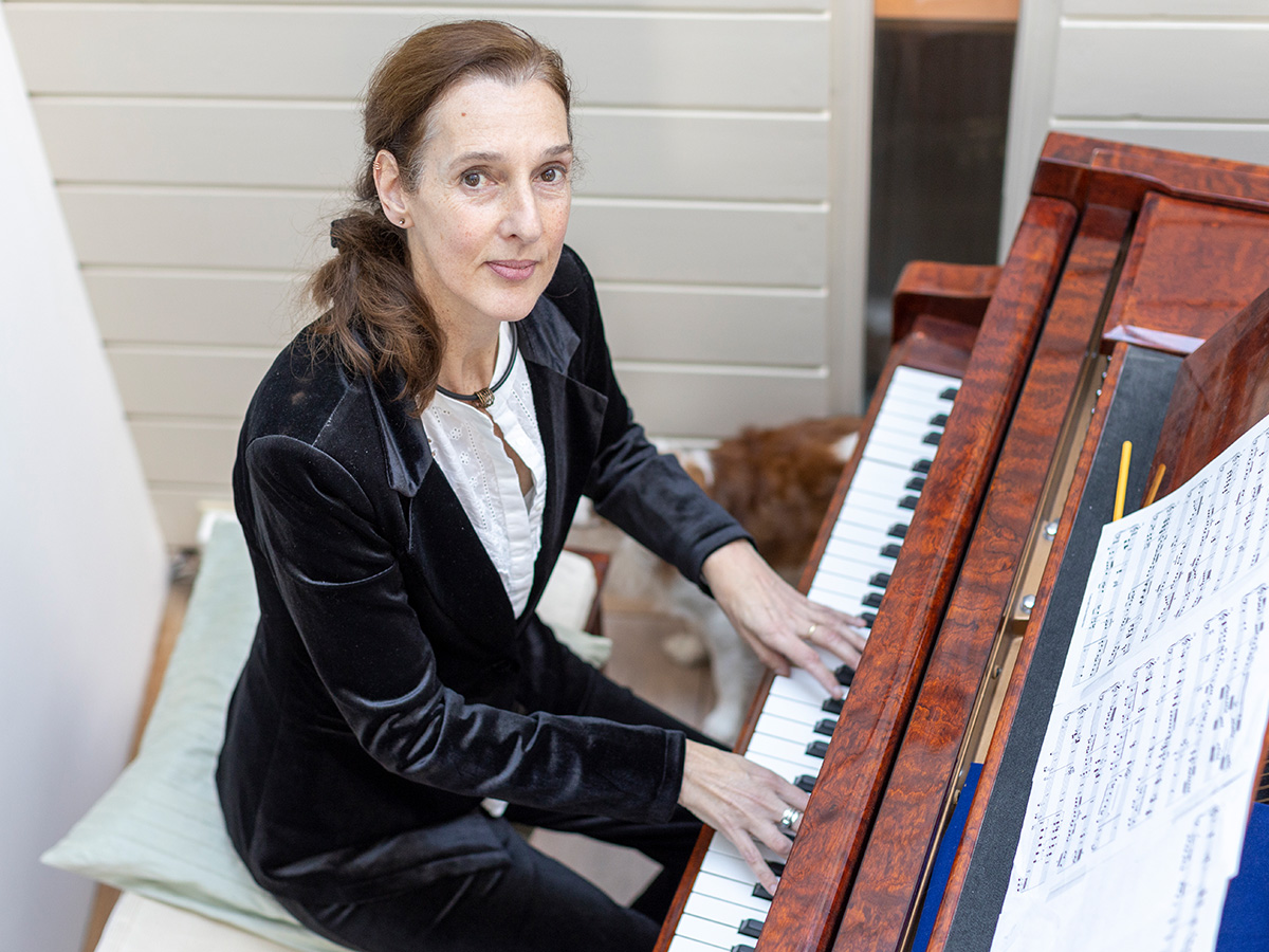 Carolien Devilee - Piano Carolien Devilee - Piano